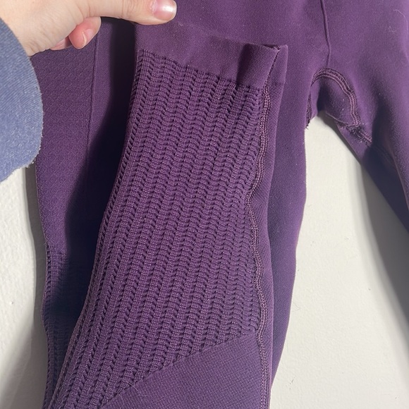 Lululemon Flow & Go Tight High Waist Purple Leggings 7/8 Length - Picture 7 of 8